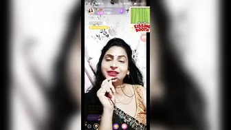 Desi Married Woman Flashing Her Big Tits On Video Call For Me