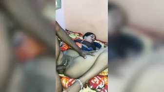 Village Bhabhi Getting Pounded Hard In Her Bedroom At Night
