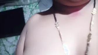 Big Boobed Indian Aunty Getting Intimate With Younger Guy