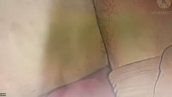 Indian Aunty In Saree Giving Slow Oily Handjob Till He Explodes