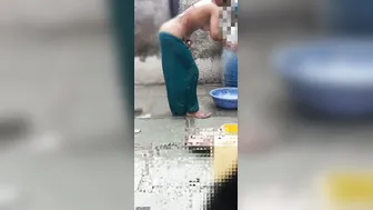 Watching Village Aunty Bathing Naked Outside Catching Her Wet