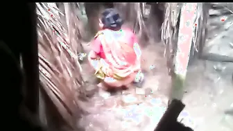 Secretly Filming My Neighbor Aunty Bending Over Showing Her Ass