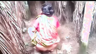 Secretly Filming My Neighbor Aunty Bending Over Showing Her Ass