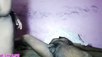 Tamil Mature Woman Riding Young Boy After He Came To Visit