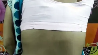 Horny Bhabhi Seducing Her Devar When Brother Went To Work