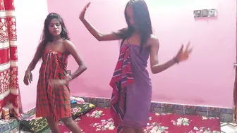 Dancing Naked With My Two GF's Before Threesome Fuck