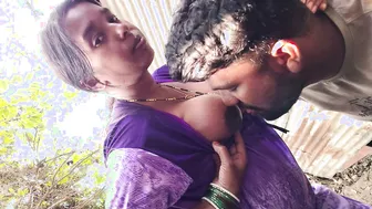 Married Bhabhi Cheating With Neighbor Boy Fucking Her Big Ass