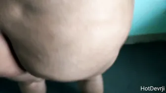 Thick Desi Aunty Showing Off Her Massive Ass Before Riding