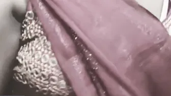 Mature Desi Aunty Unhooking Bra Exposing Her Big Breasts