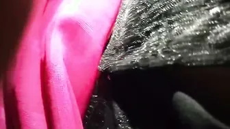 Desi Aunty Teasing Showing Her Big Cleavage To Seduce Neighbor