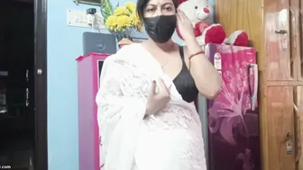 Horny Mature Aunty Changing Saree Playing With Hairy Pussy