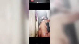 Curvy Aunty Bathing Naked Caught On Camera In Bathroom