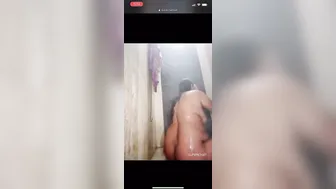Curvy Aunty Bathing Naked Caught On Camera In Bathroom