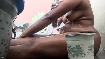 Tamil Aunty Bathing Naked On Terrace Caught On Hidden Camera