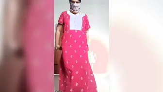 Tamil Aunty Stripping Naked Showing Off Her Massive Booty