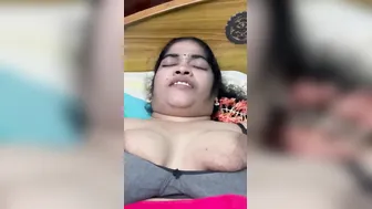 Married Tamil Aunty Secretly Filmed By Lover During Fucking