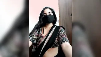 Fucking My Pakistani Neighbor Aunty Raw In Her Bedroom Today