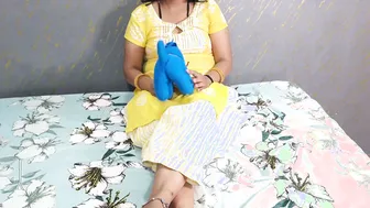 Horny Aunty Getting Her Tight Ass Fingered Then Fucked Loudly