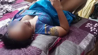 Indian Wife Getting Pounded In Saree Doggy Style Creampie