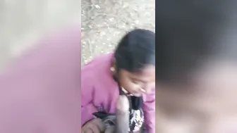 Outdoor Blowjob From My Sexy Desi Aunty In The Village Garden