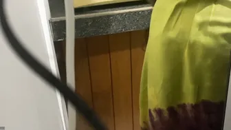 Desi Maid Aunty Earning Extra Money Doing Special Services At Home