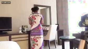 Lankan Aunty Stripping Naked For Her Lover On Camera