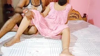 Neighbor Aunty Getting Fucked Hard In Her Room During Daytime