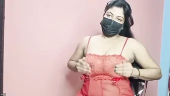 Desi Milf Aunty Masturbating Solo Moaning Loud And Squirting