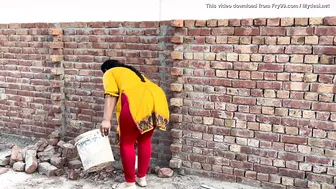 Village Aunty Cleaning House In Tight Clothes Teasing Everyone
