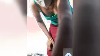 Tamil Aunty Getting Naughty During Video Call Showing Her Body