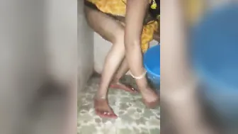 Recording My Aunty Cleaning Her Wet Pussy Right After We Fucked