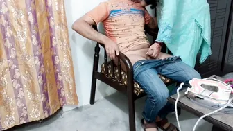 Horny Stepmom Seducing Electrician When Husband Leaves House