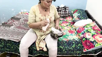 Village Horny Aunty Showing Off Her Curves While Doing Daily Chores