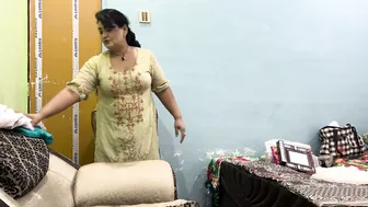 Village Horny Aunty Showing Off Her Curves While Doing Daily Chores
