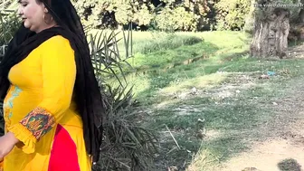 Desi Village Aunty Showing Her Daily Routine And Hot Lifestyle