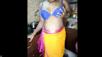 Tamil Aunty Massaging Her Puffy Nipples Talking Dirty In Blouse