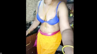 Tamil Aunty Massaging Her Puffy Nipples Talking Dirty In Blouse