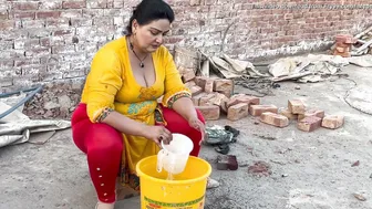 Desi Milf Sharing Her Daily Life Getting Naughty On Camera