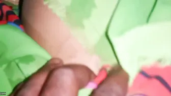 Smooth Pussy Aunty From The Village Showing Off Her Wet Hole