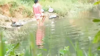 Village Aunty Caught Pissing Outdoors By The Lake In Public