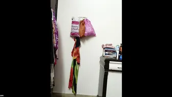 Dancing Desi Aunty Showing Off Her Natural Big Tits For Me