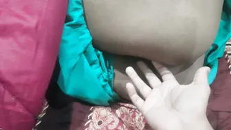 Massaging Mature Aunty Legs And Fingering Her Wet Pussy Gently