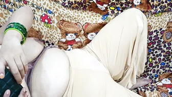 Horny Mature Aunty Seducing Younger Boy For Afternoon Pleasure