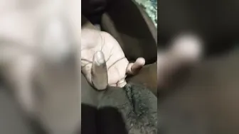 Sexy Desi Aunty Fingering Her Wet Pussy In Private Moments