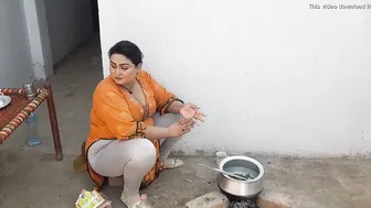 Village Housewife Cooking And Teasing Me In Her Tight Clothes
