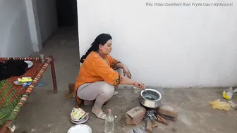 Village Housewife Cooking And Teasing Me In Her Tight Clothes