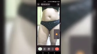 South Indian Aunty Flashing Her Big Tits During Video Call Fun