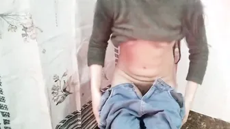 Squeezing The Aunty Big Boobs Before Drilling Her Wet Pussy