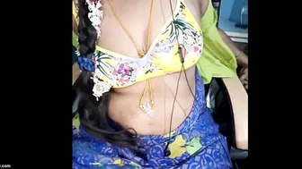 Tamil Aunty Exposing Huge Tits And Playing With Swollen Nipples