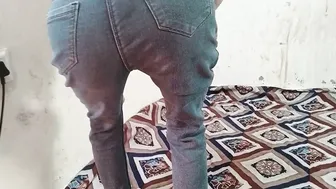 Paying Married Aunty Cash To Fuck Her In Cheap Hotel Room